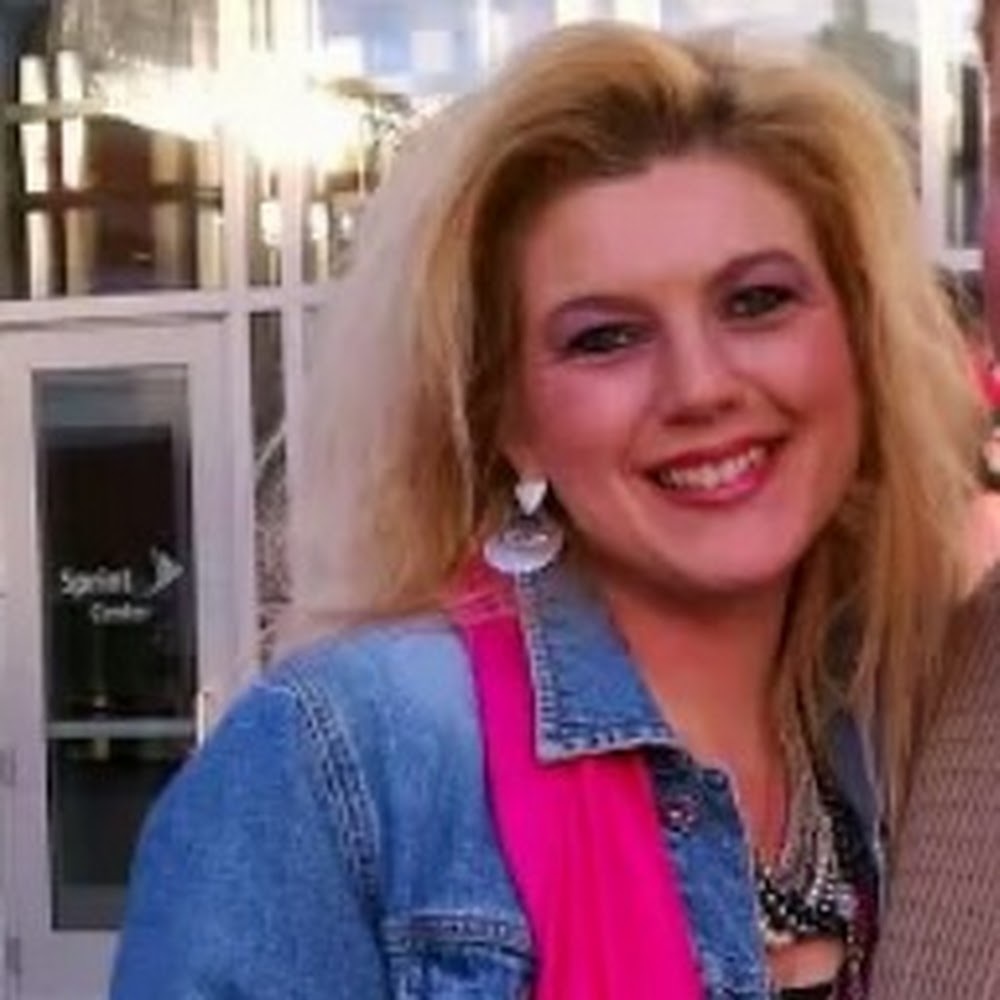 Meet your Posher, Shelly